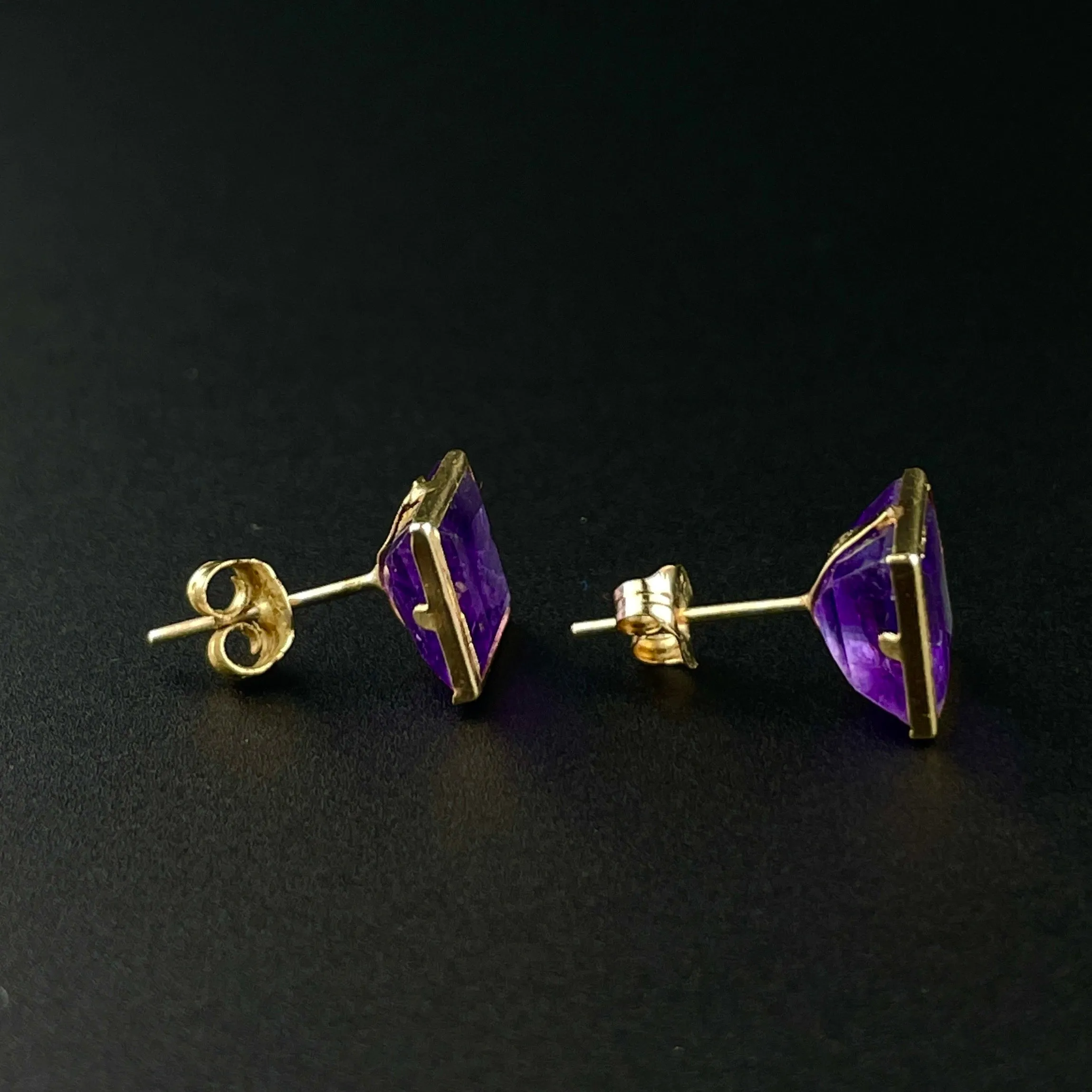 10K Gold Natural Square Cut Amethyst Post Earrings