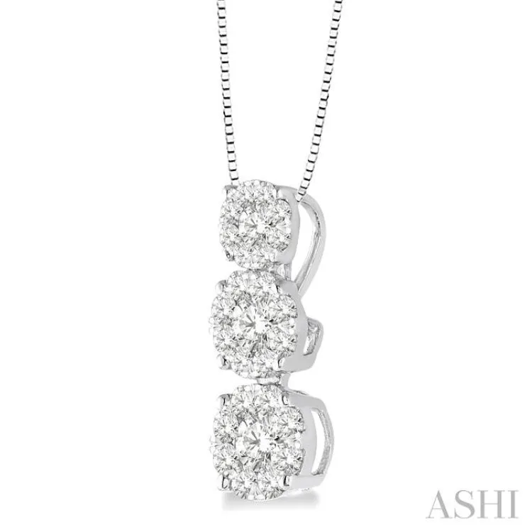 1/4 Ctw Diamond Lovebright Pendant in 14K White Gold with Chain