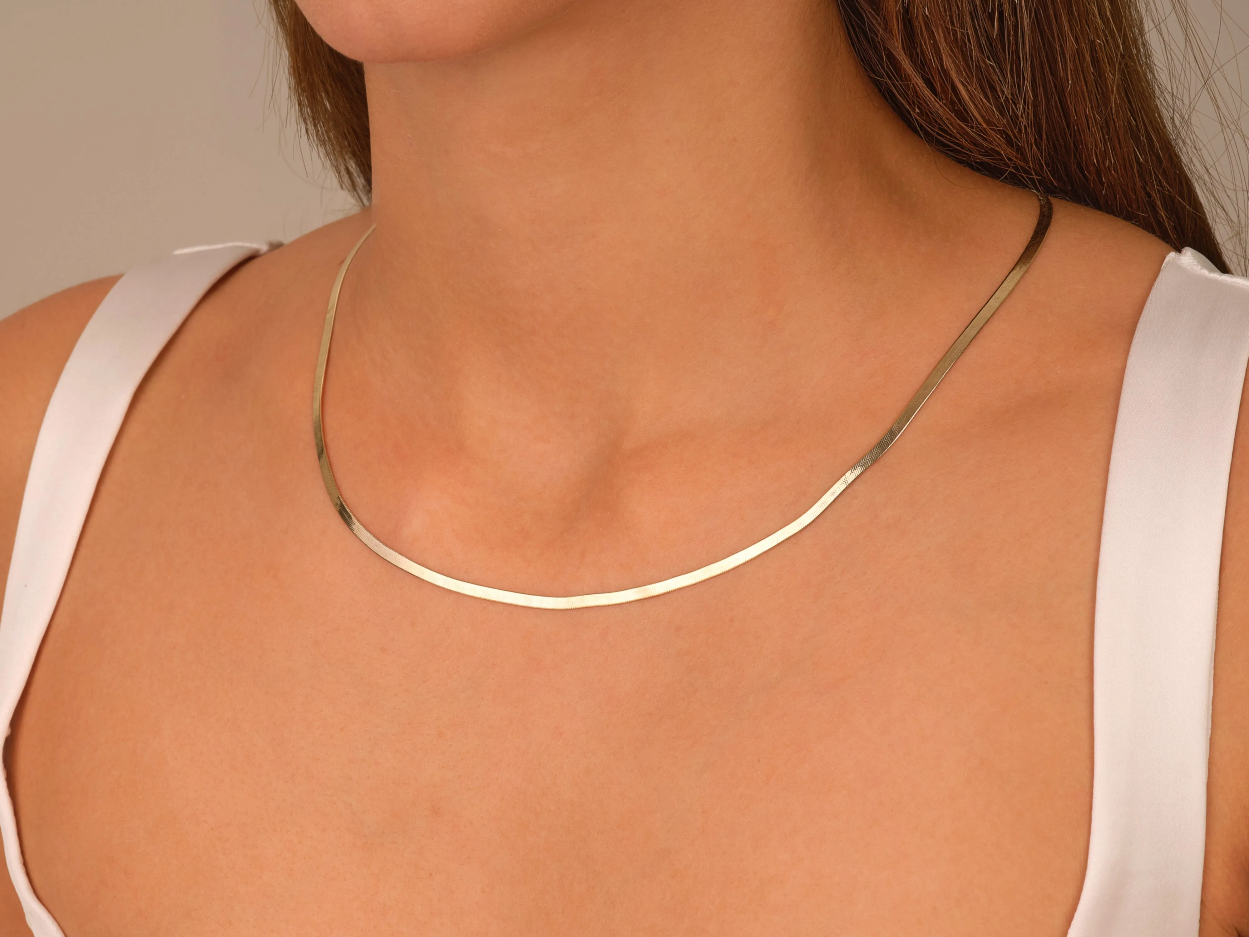 14k Yellow Gold 2.5mm Herringbone Chain Necklace