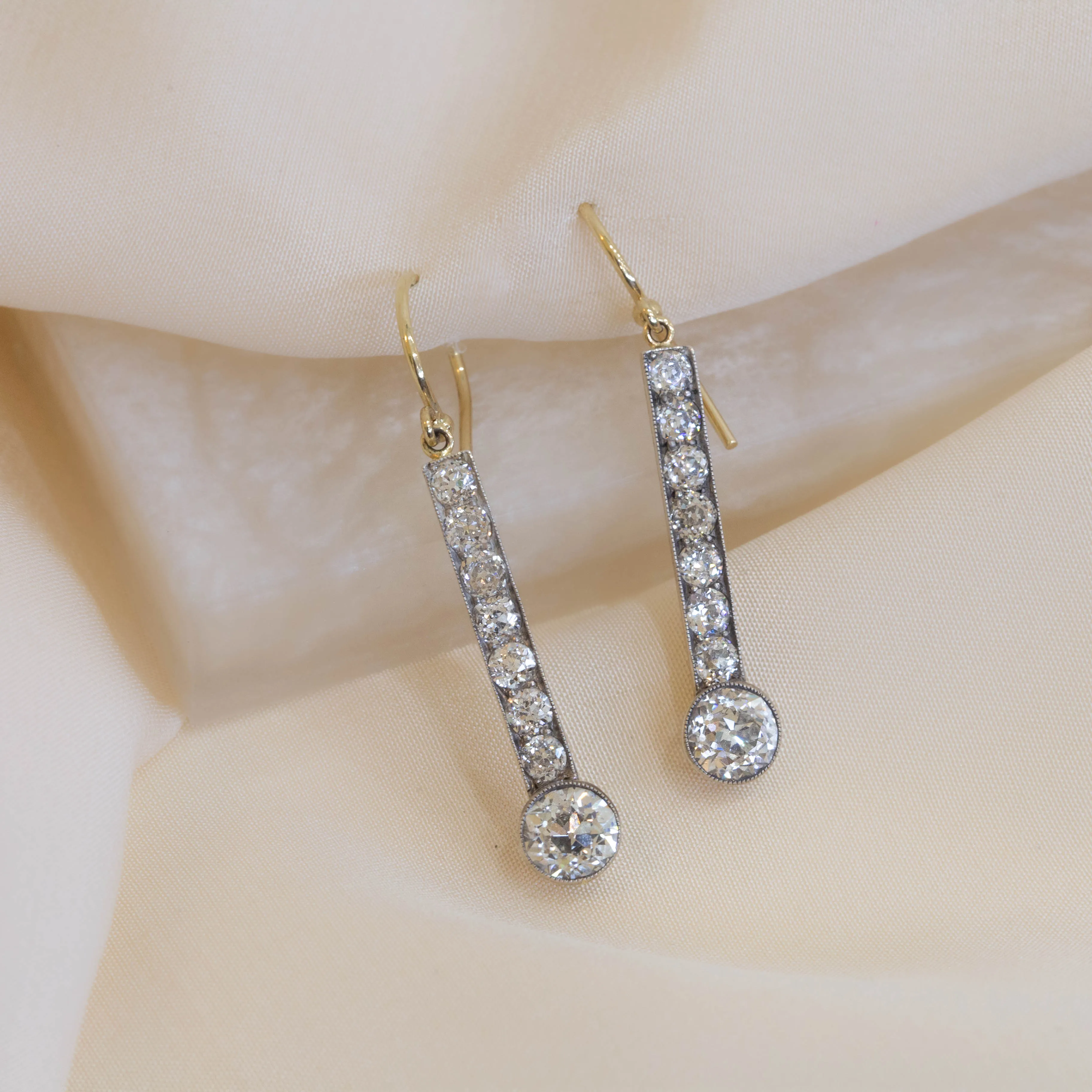 14ky Vintage 3.0ctw Diamond Dangle Earrings