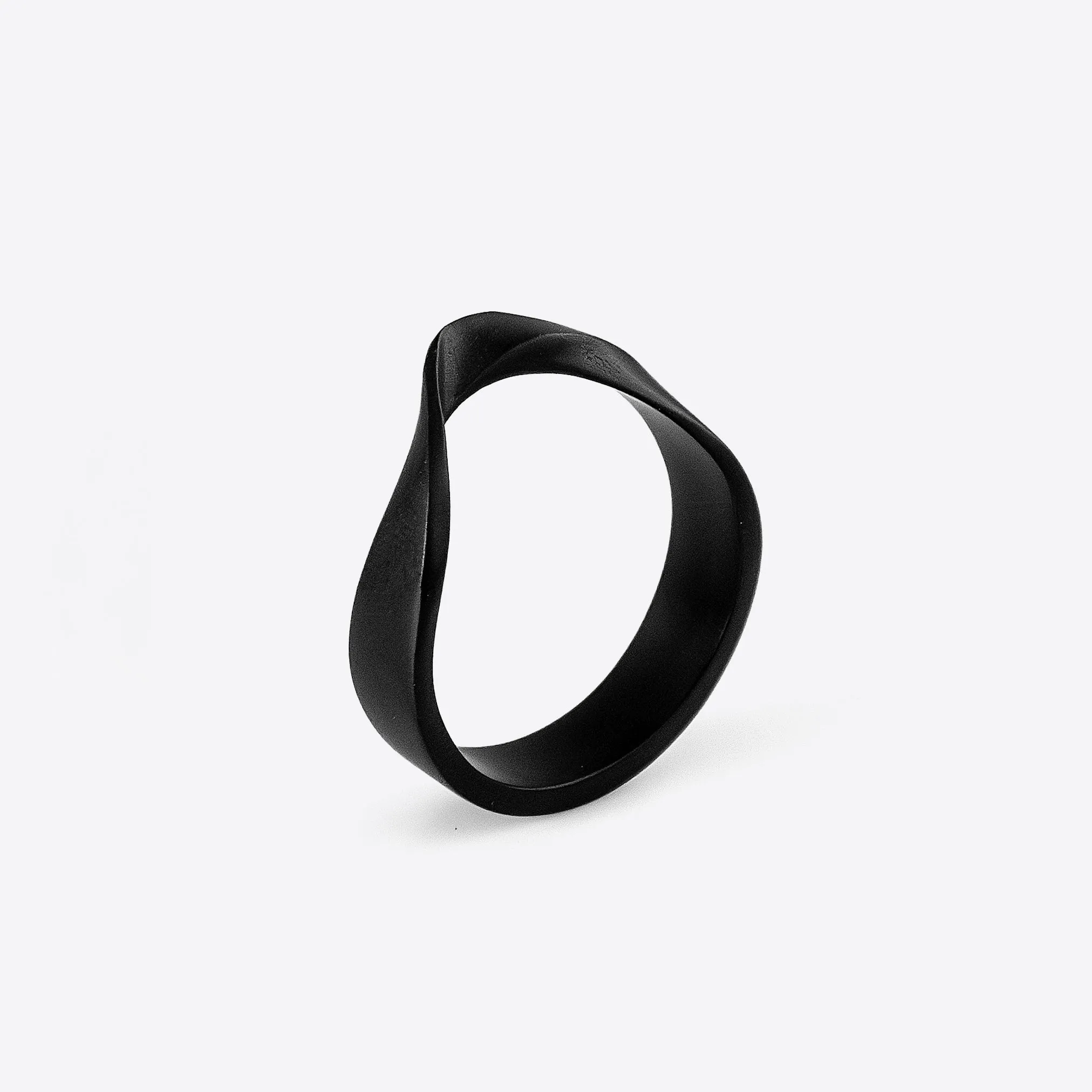 Amos Stainless Steel Ring ─ Bold