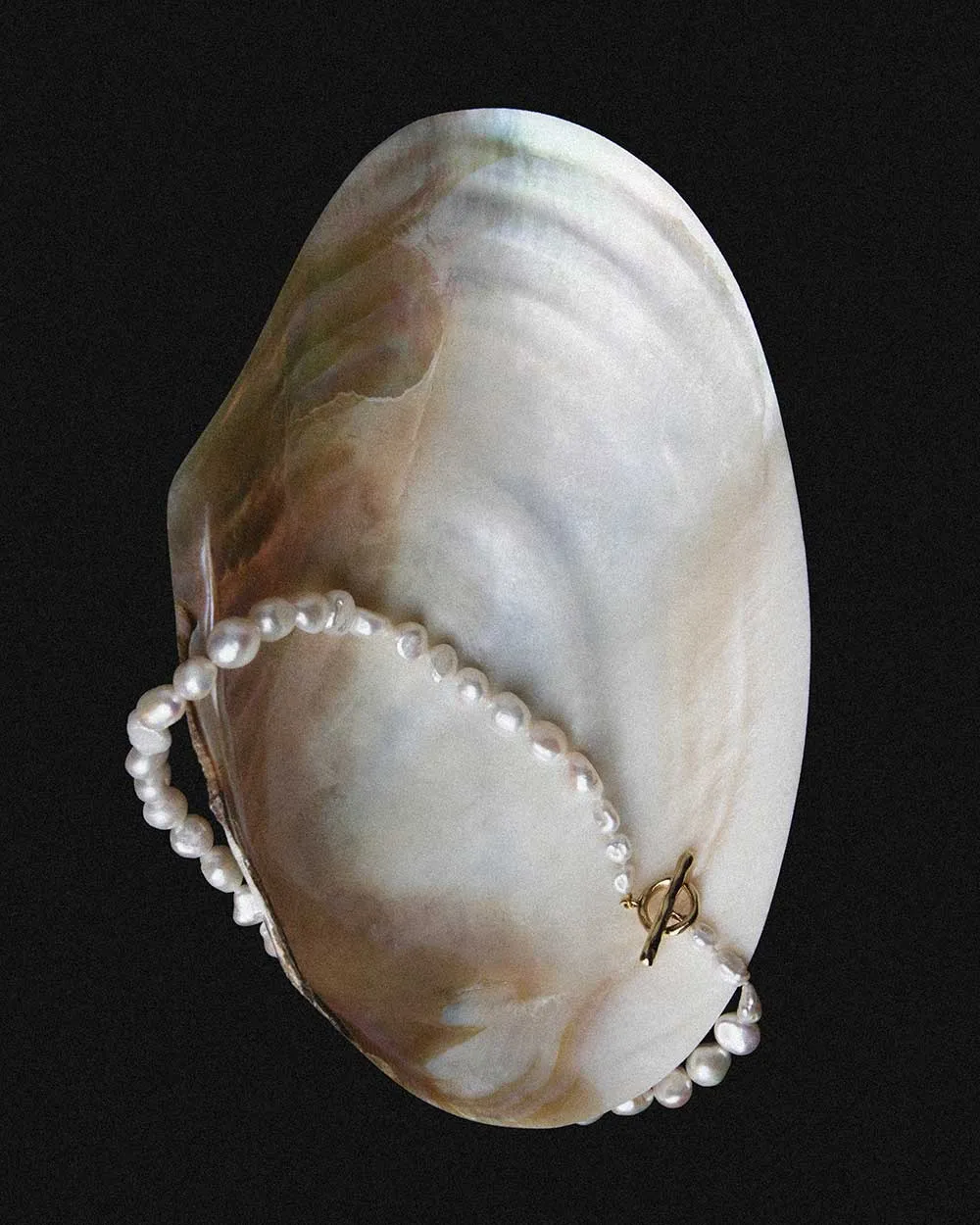 Baroque Pearl T-Bar Necklace