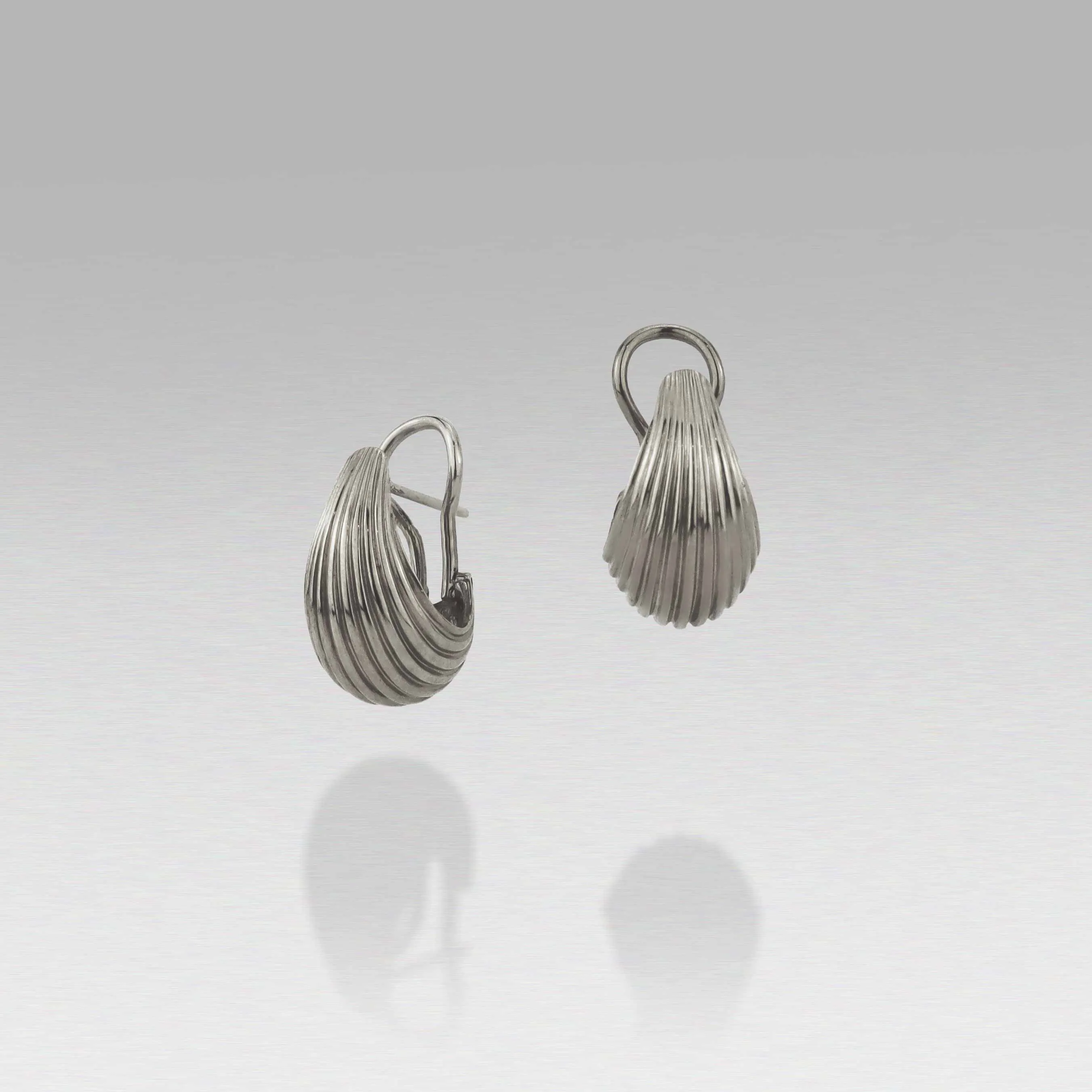 'Bundova' Earrings in Sterling Silver