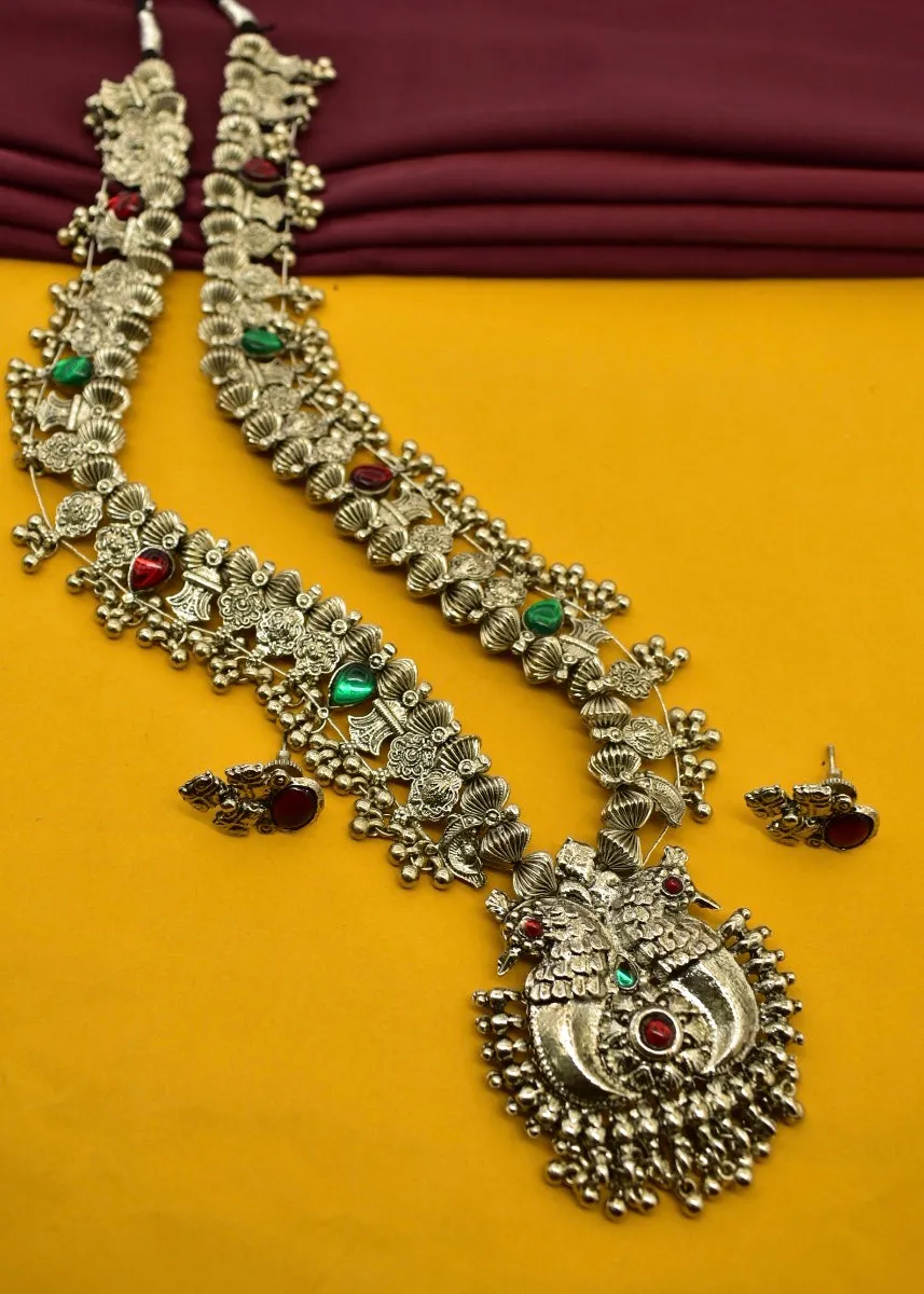 CLASSY PEACOCK NECKLACE