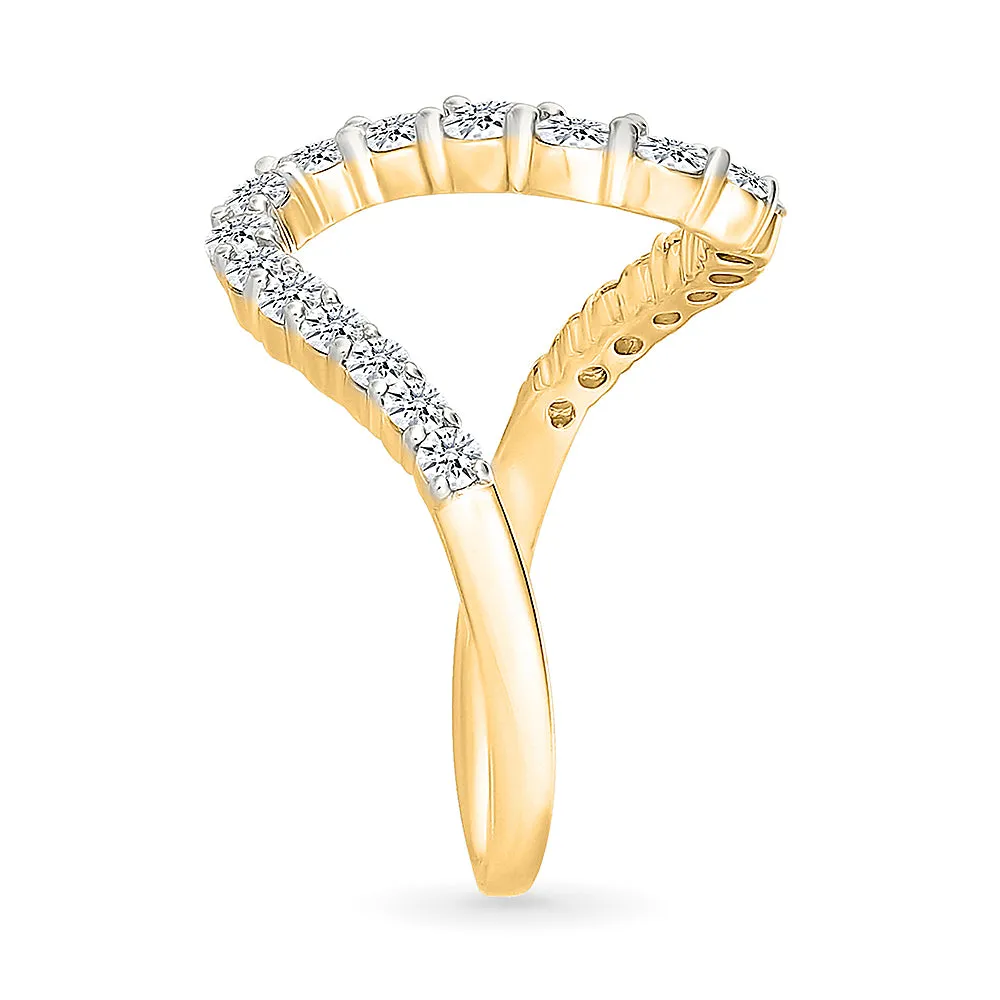 Diamond Wave Gold & Diamond Ring