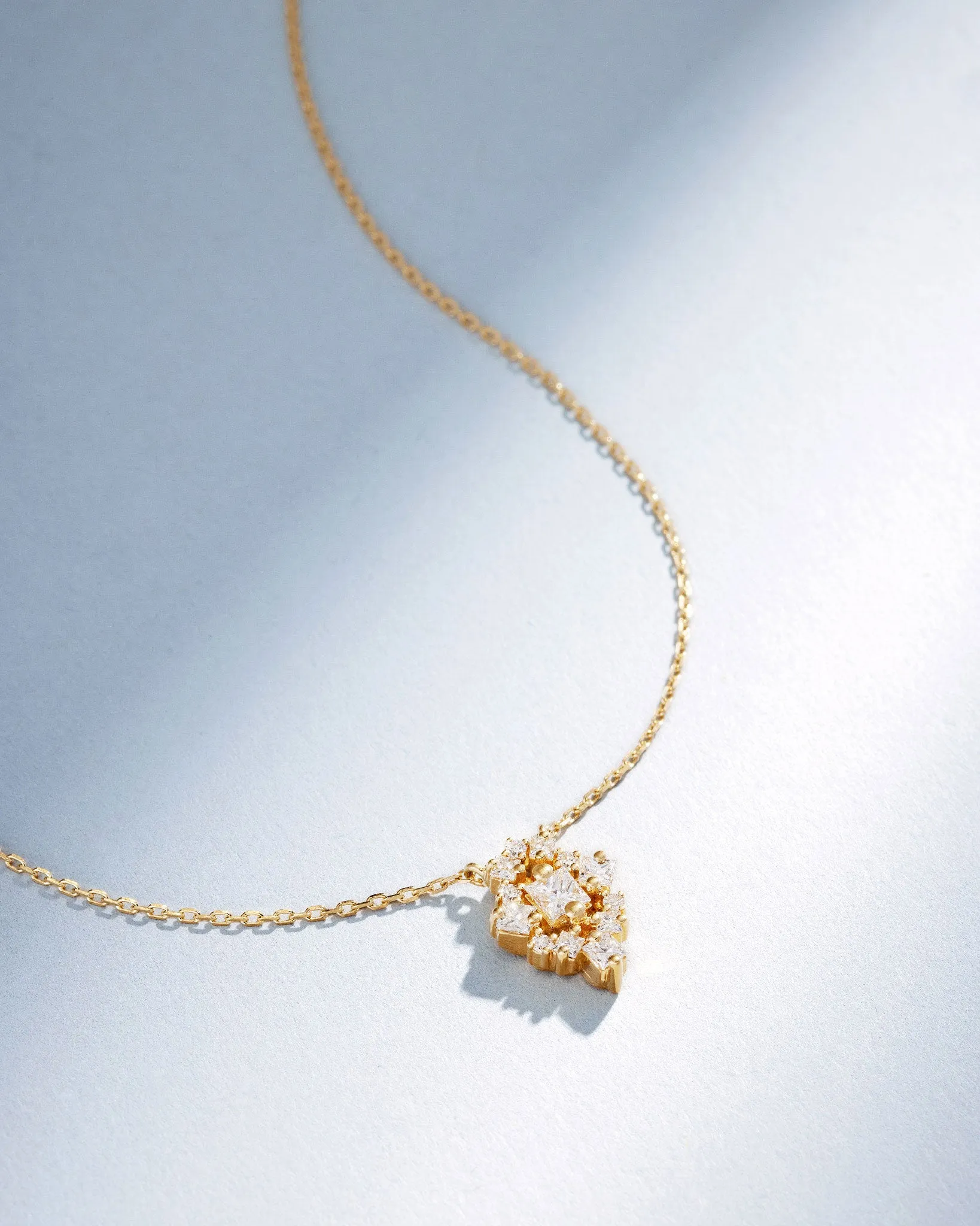 La Fantaisie Star Diamond Pendant