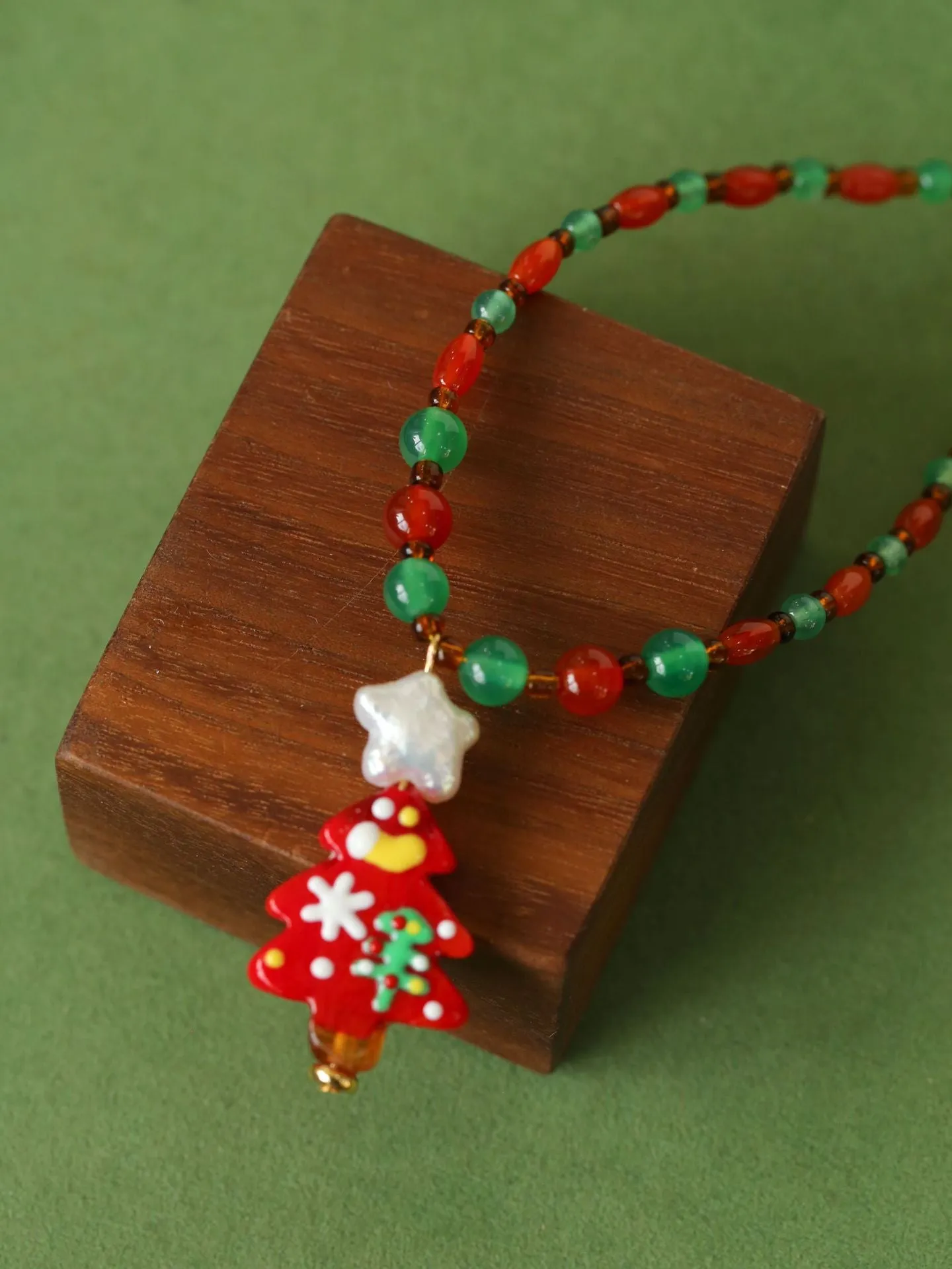 New Christmas Collection Pearl Beaded Necklace