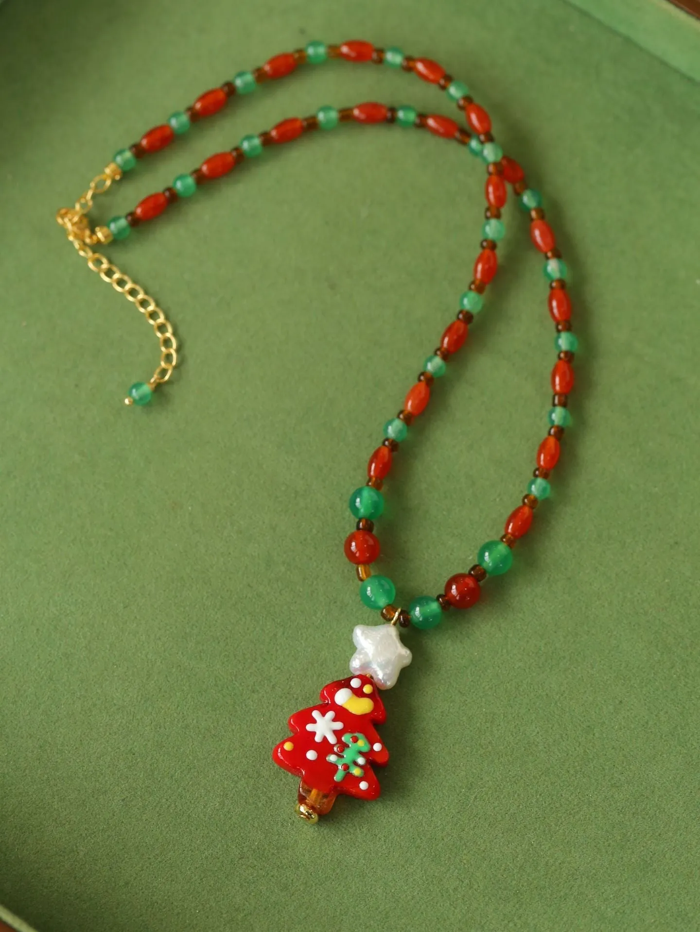 New Christmas Collection Pearl Beaded Necklace