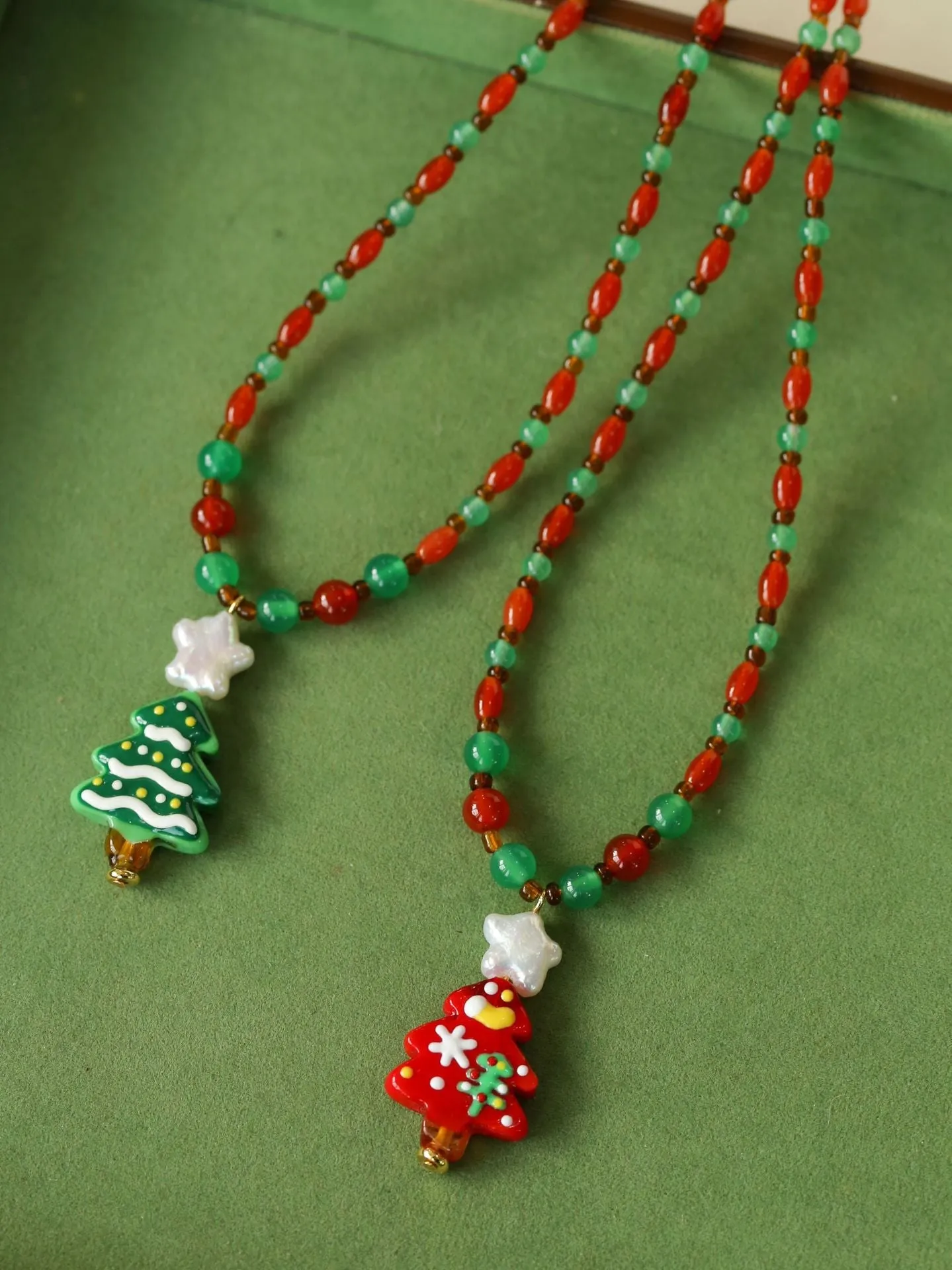 New Christmas Collection Pearl Beaded Necklace