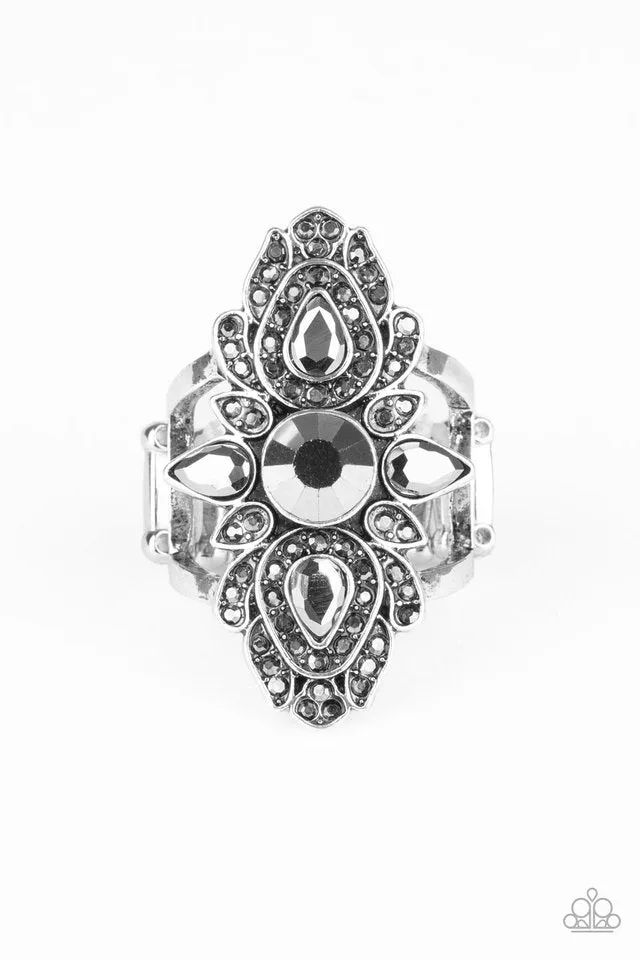 Paparazzi Ring ~ Glam Demand - Silver