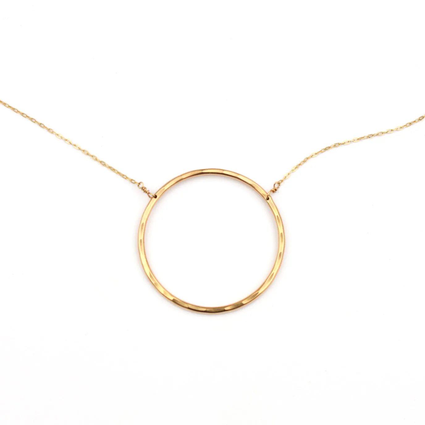 Roundabout necklace