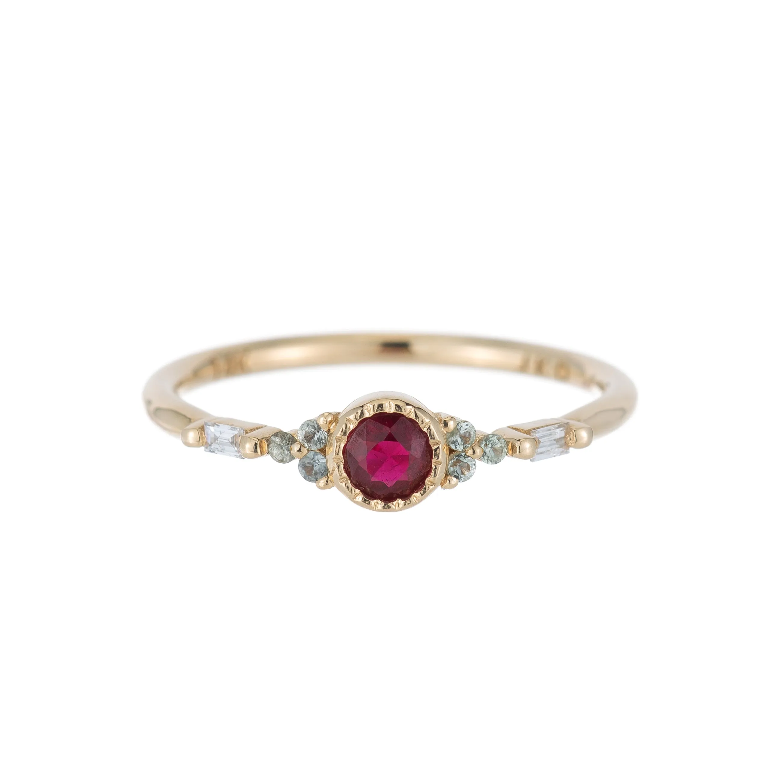 Ruby Round Poeme Ring