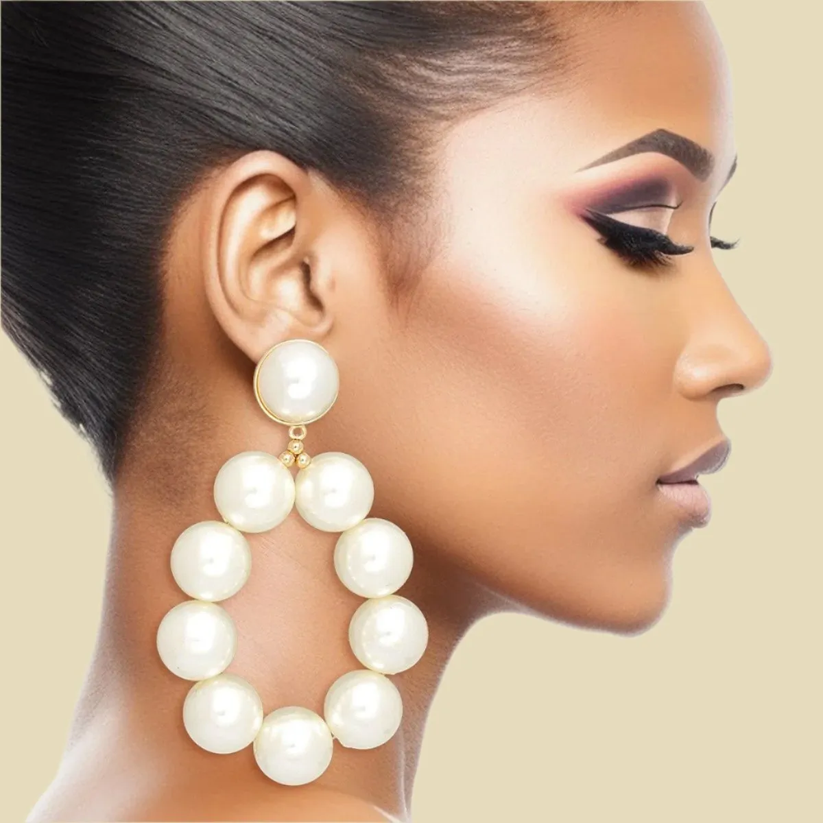 Stunning Pearl Teardrop Earrings