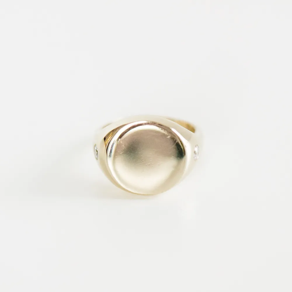 The Legacy Signet Ring