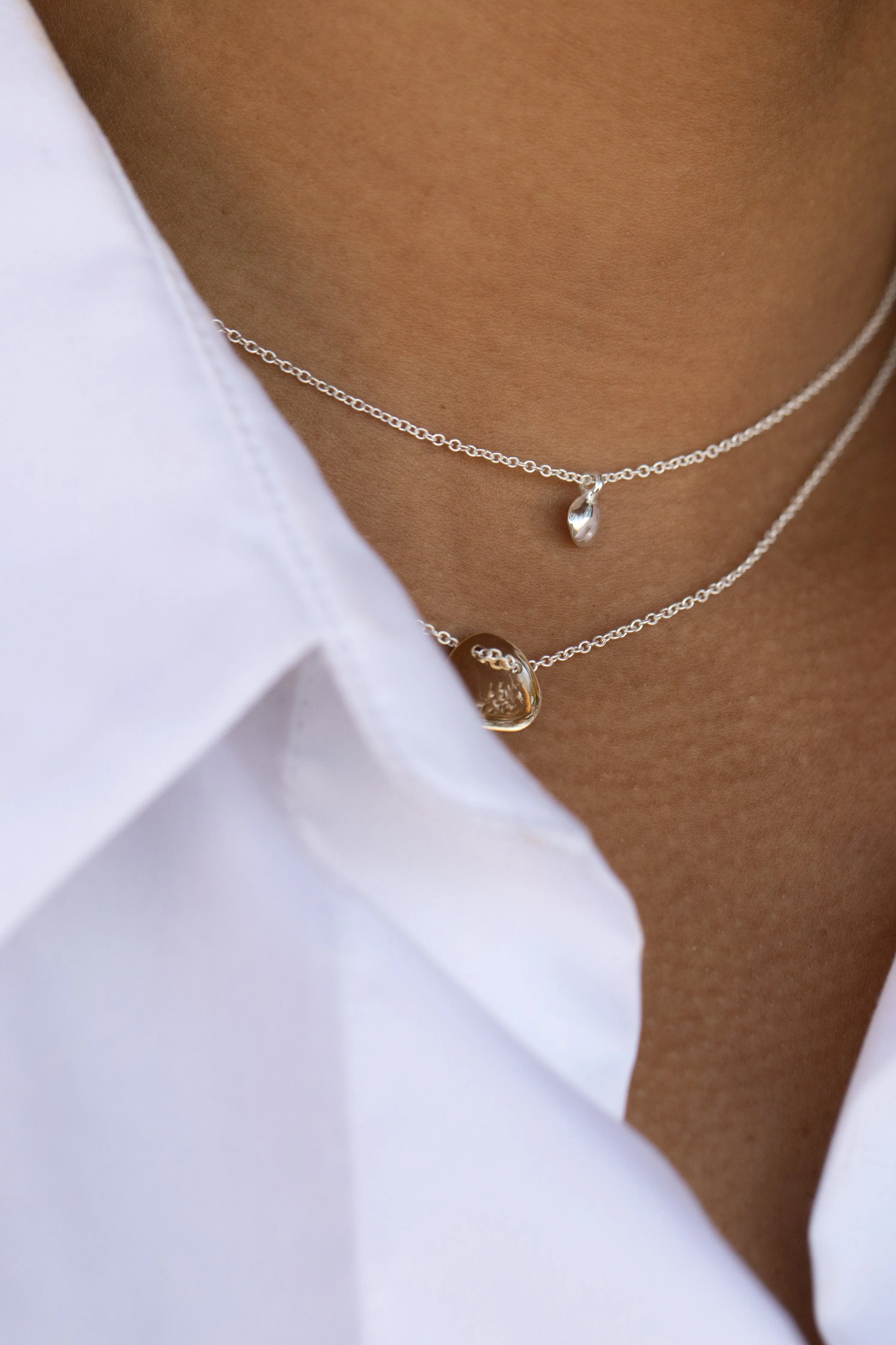 Tiny Concave Necklace | Gold